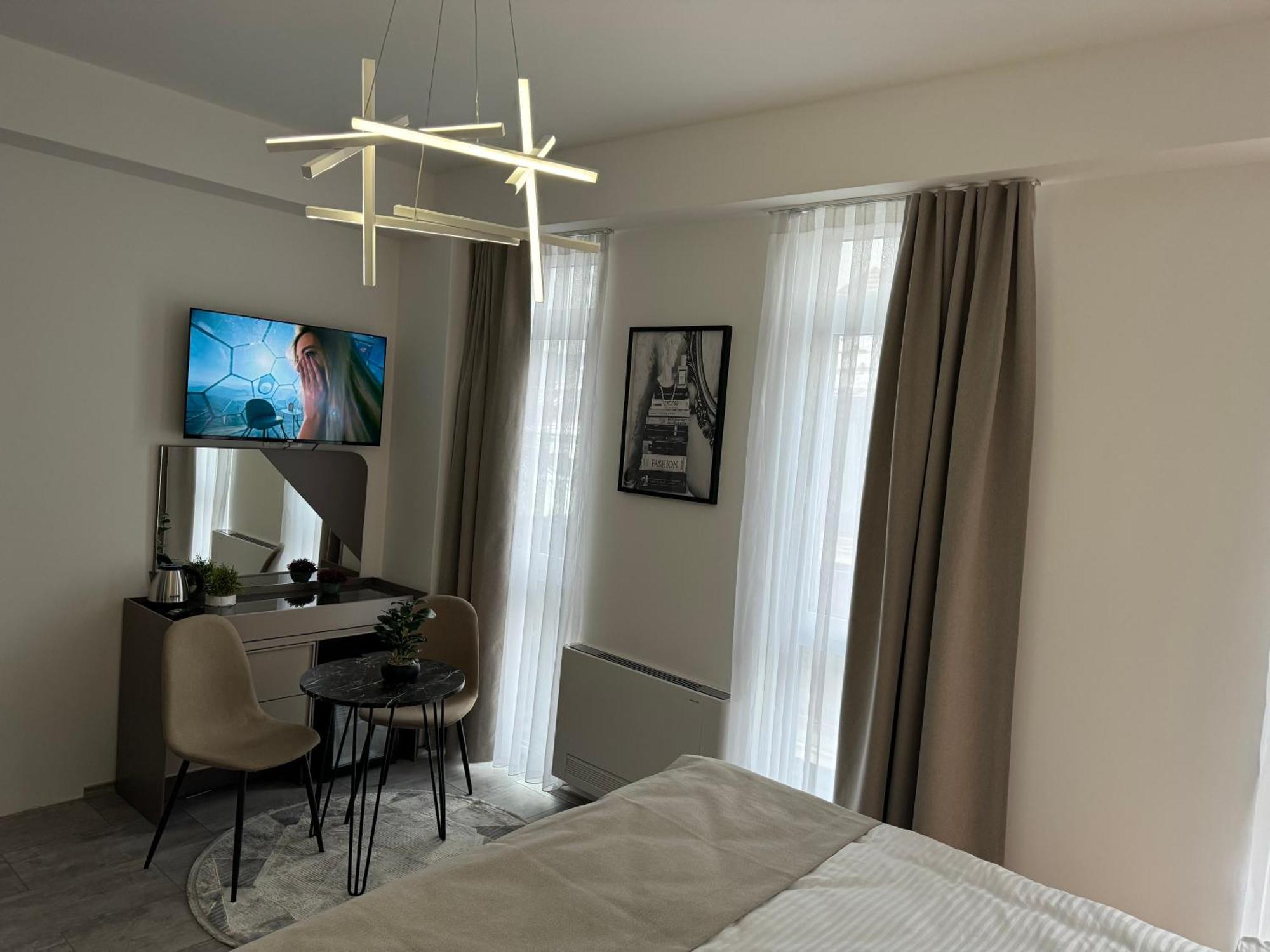 Hotel Le Manoir Gostivar Esterno foto