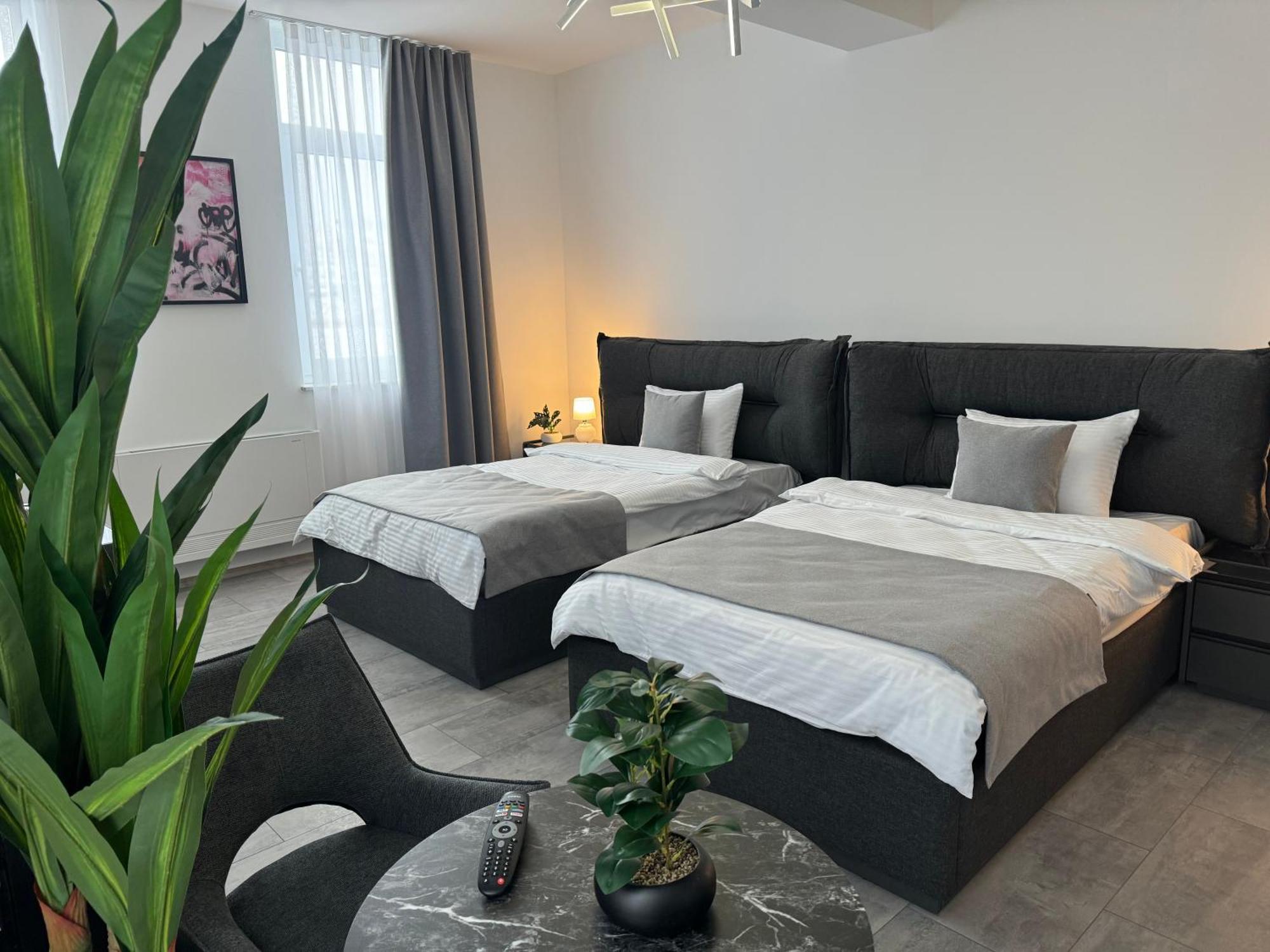 Hotel Le Manoir Gostivar Esterno foto